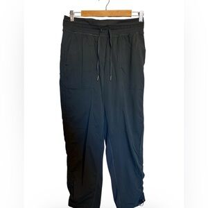 Lululemon dance studio pant size 6 25” inseam